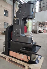 좋은 칼 메이커 파워 해머의 특징은 무엇입니까?